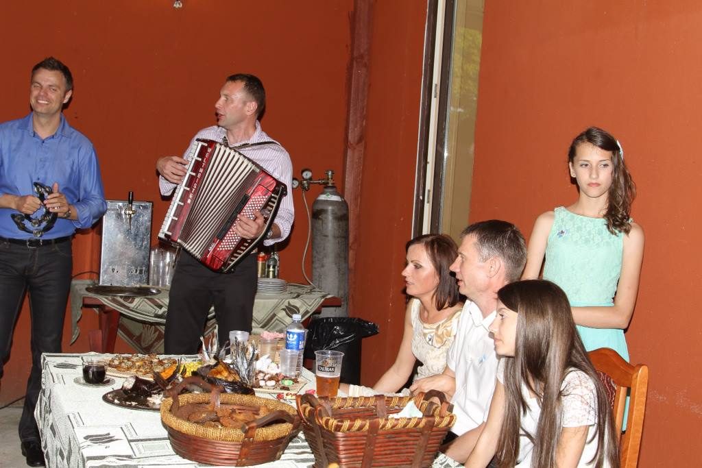 Geri pigūs linksmi vestuvių muzikantai video youtube su vedėjas Alytus 2018