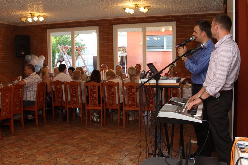 Vestuvių Muzikantai grojantys gyvai švenčių vedimas 2017 2018